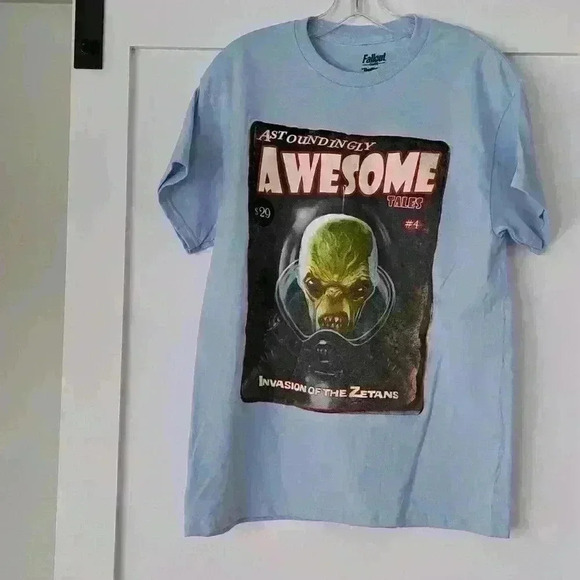 Loot Crate Astoundingly Awesome Tales #4 Tee Shirt - Picture 1 of 4